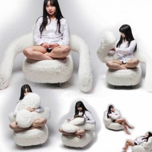 毛絨小怪獸沙發(fā)