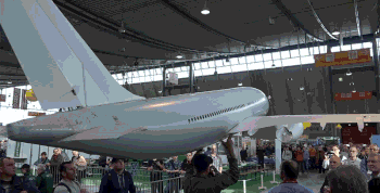 超大氦氣遙控A320